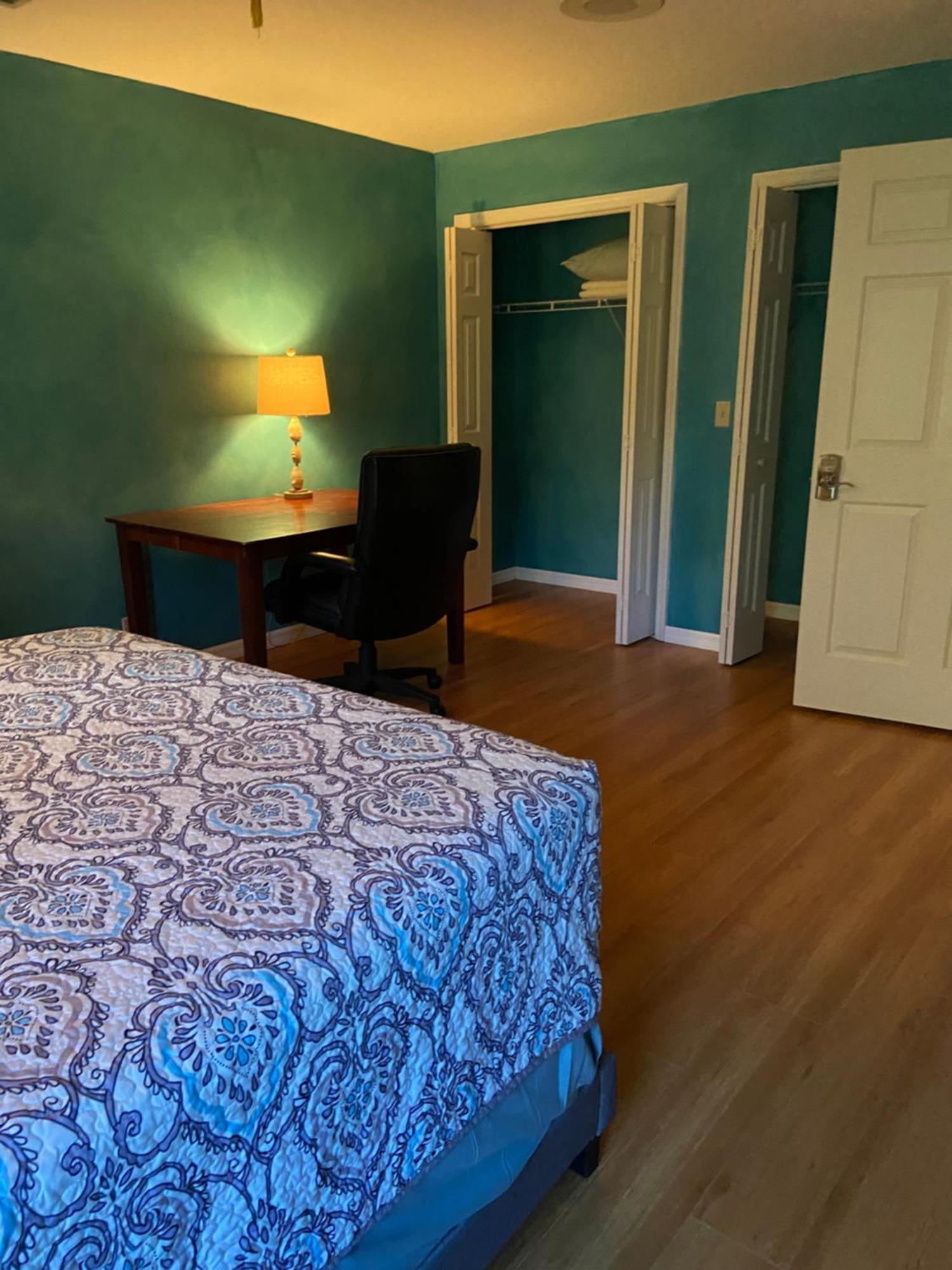 Awesome Shared Villa 20 Minutes From The Beach Melbourne Esterno foto